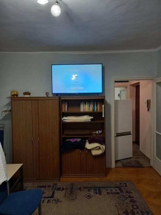 Aha Apartment Дебрецен Екстериор снимка